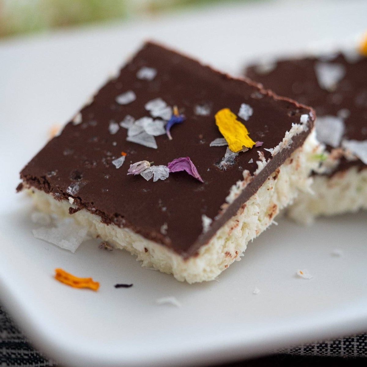 FLOUWER CO. - Classic Floral Garnishing Salt